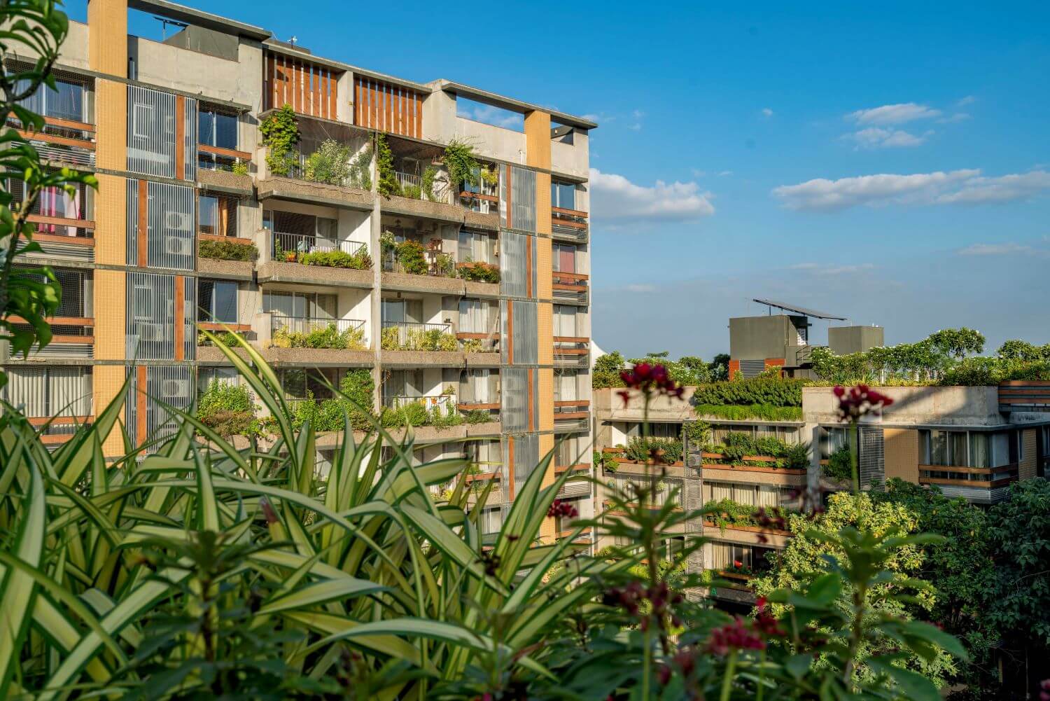 URBAN OASIS Gated Community Living (HoResidential Building